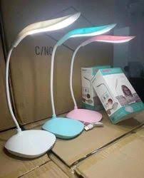 Minimalist Flexible LED Study & Desk Lamp